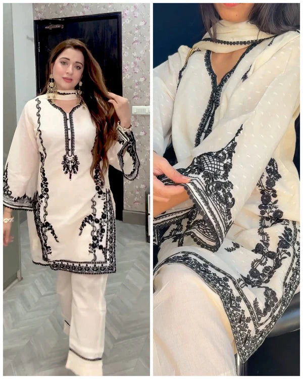 ZAIMA OFF WHITE COTTON EMBROIDERED PAKISTANI SUIT SET
