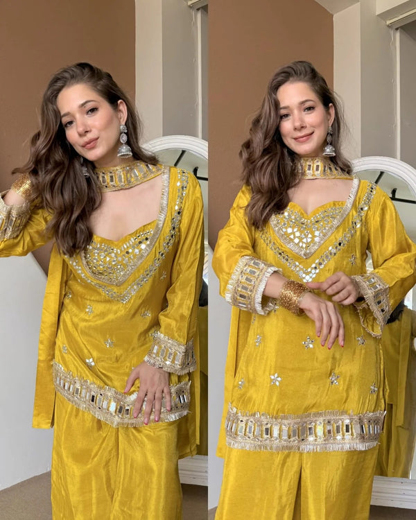 KASHISH PREMIUM YELLOW TISSUE 4-PIECE BUSTIER SET